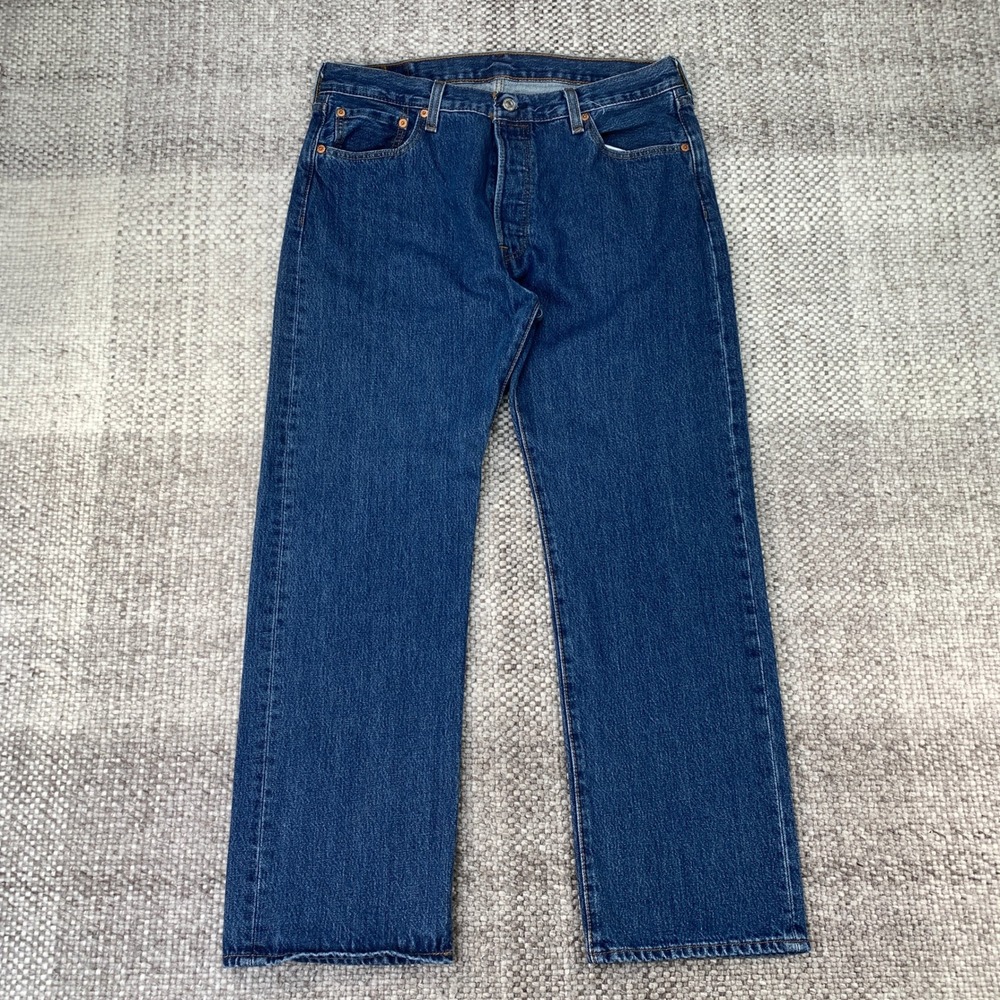 Levi's 501 Original Fit Jeans Mens W35 L30 Blue Straight Leg Button Fly Denim